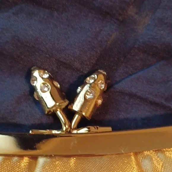 🍭🐾Nice gold clutch - Picture 5 of 6